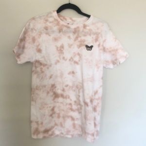 Tan tie dye butterfly tee